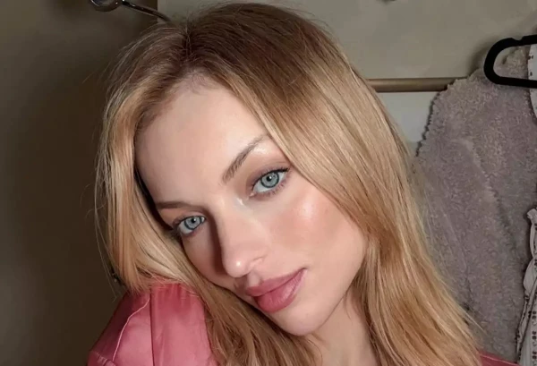 Изображение к статье: Этой Франческе палец в рот не клади.