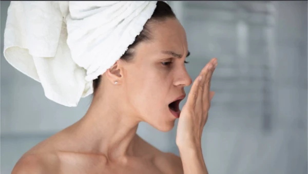 Изображение к статье: Врач назвала способ распознать болезни по запаху изо рта