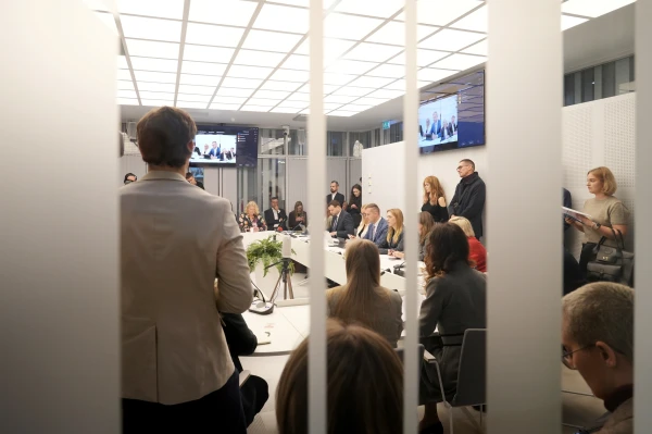 Изображение к статье: Под фейковой суетой политики Латвии пытаются спрятать реальные проблемы