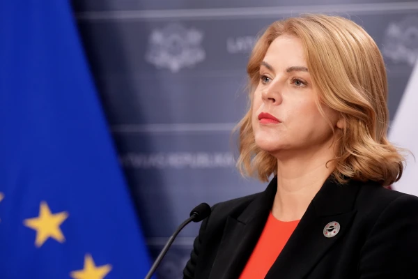 Изображение к статье: Латвия предоставила гражданам РФ как возможности, так и выполнимые требования для продления ВНЖ - Силиня