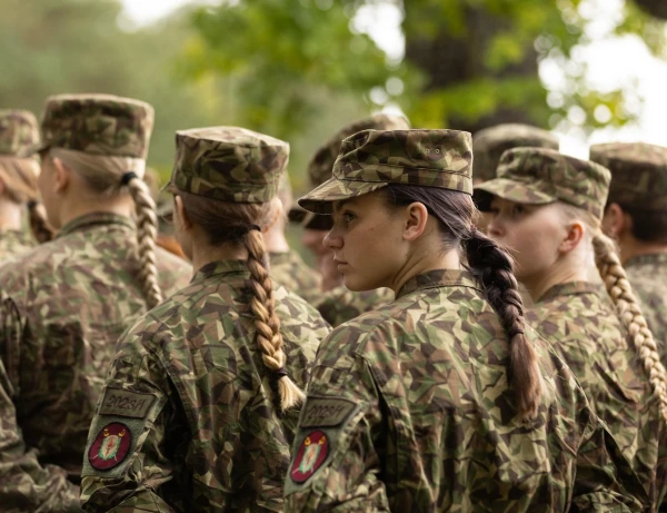 Изображение к статье: Полиция не выявила преступлений в действиях инструкторов военной школы имени Калпака