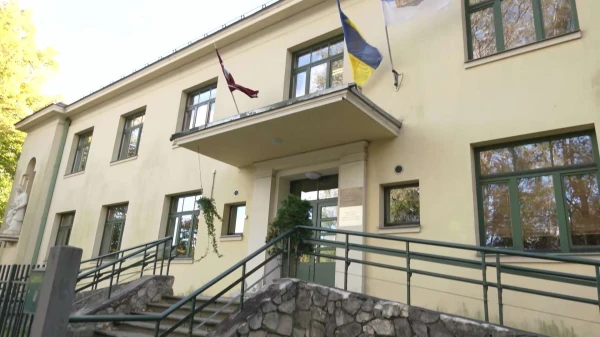 Изображение к статье: «Перестаньте рисковать детьми!» Газовый котёл в детсаду Риги пугает родителей