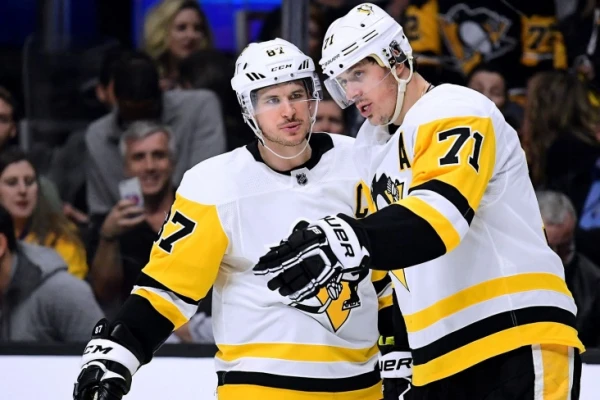 Изображение к статье: Евгений Малкин и Сид Кросби провели вместе 1070-й матч чемпионата НХЛ и вышли на шестое место в истории лиги