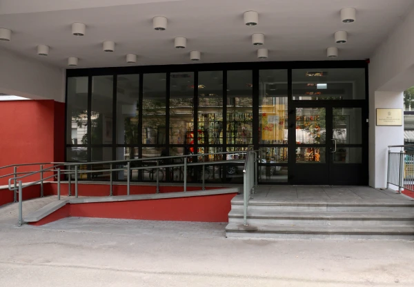 Изображение к статье: Министерство образования проверит директора школы, из которой уволилось 20 учителей