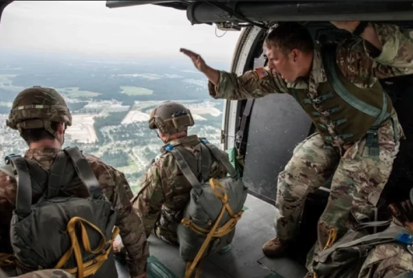 Изображение к статье: В Швеции призвали Запад перейти в «режим войны»