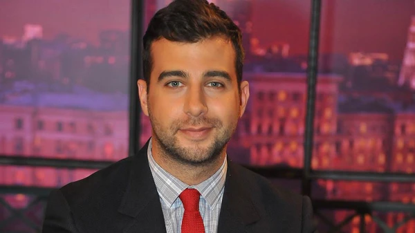 Изображение к статье: Бывший сотрудник телеканала раскрыл секрет в работе Урганта