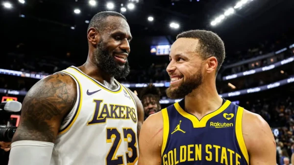 Изображение к статье: НБА. 159,6 млн долларов! Стефен Карри обошел Леброна Джеймса по доходам в 2025 году. Никола Йокич замыкает топ-10