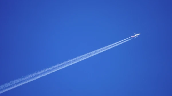 Изображение к статье: Лети отсюда! Латвия не пропустит самолет Путина, спешащего к Трампу