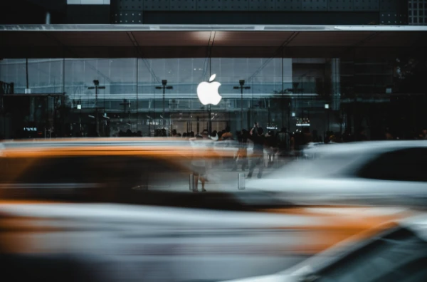 Изображение к статье: Apple отменила выпуск iPhone 19