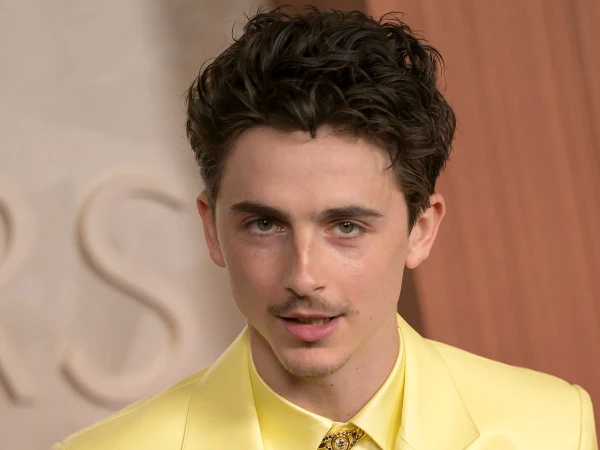 Изображение к статье: Этот мистер считается главным героем-любовником Голливуда.