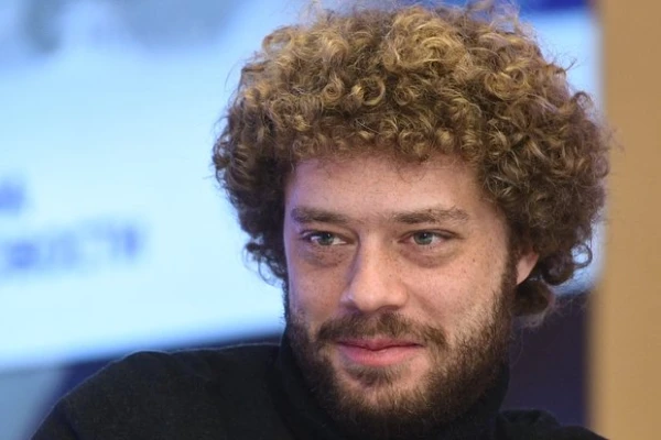 Изображение к статье: Варламов пожаловался на грязные поезда в США