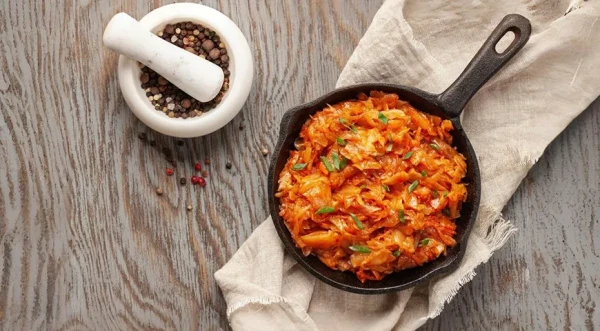 Изображение к статье: Какие специи подходят для тушеной капусты: ответили эксперты