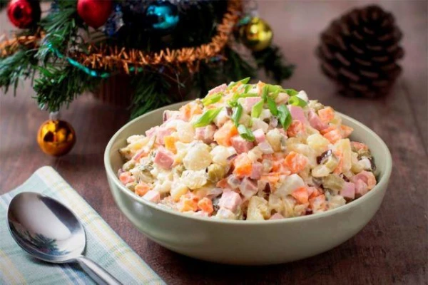 Изображение к статье: Сколько и как варить овощи для оливье: советы шеф-повара