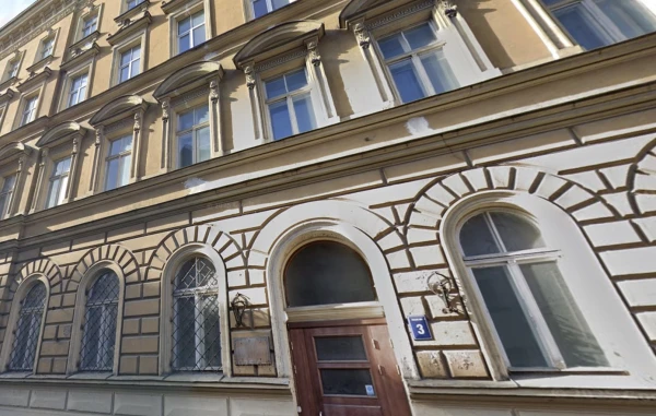 Изображение к статье: Университет Страдиня продаст здание в Старой Риге за 2,55 миллиона евро