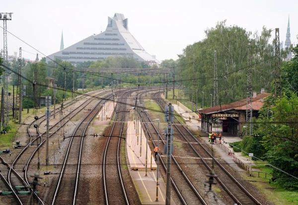 Изображение к статье: Страны Балтии до сих пор ездят по железной дороге по российским правилам: решено это прекратить