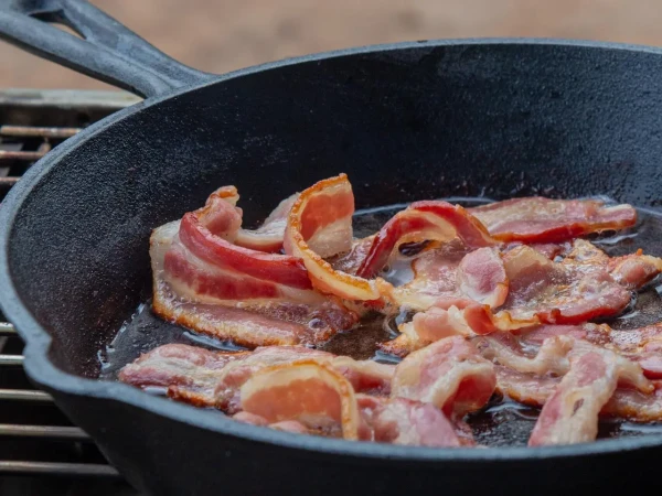 Изображение к статье: В одной стране Европы потребовали запретить бекон и ветчину