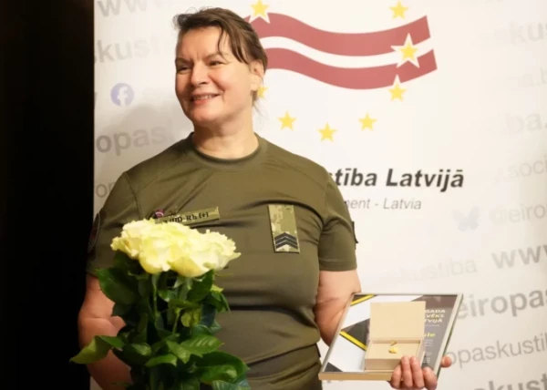 Изображение к статье: Медик-фронтовик награждена дипломом «Европейский человек в Латвии»