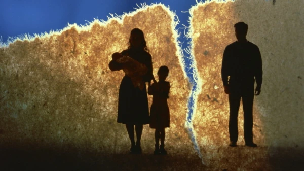 Изображение к статье: Бывает, что родители отказываются от детей. А могут ли в Латвии дети отказаться от родителей?