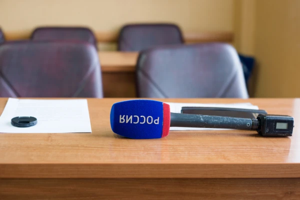 Изображение к статье: «Пока я председатель, ретрансляция российских каналов не будет восстановлена» - глава совета