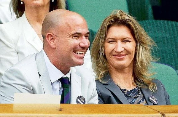 Изображение к статье: Агасси и Граф — легенды и пара на века: теннисист отметил 24 года брака архивным кадром