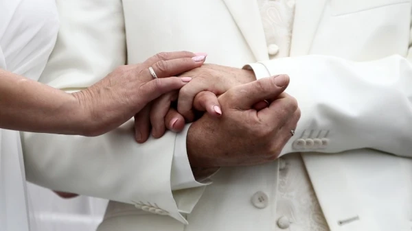 Изображение к статье: Поздний брак: зачем всё чаще женятся после 30