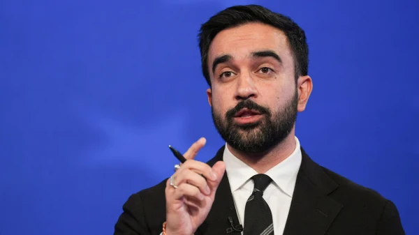 Изображение к статье: Он если и антисемит, то только по чуть-чуть.