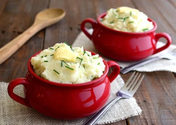 Изображение к статье: Есть только 3 способа полезно приготовить картошку — эксперт оценила каждый