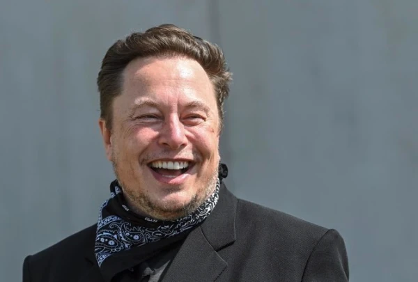 Изображение к статье: Чипированным людям пообещали бонусы