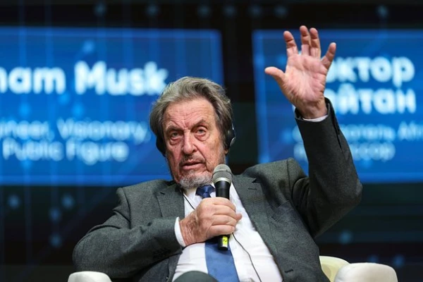 Изображение к статье: Отец Илона Маска назвал виновных в срыве встречи Путина и Трампа