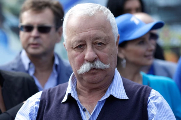 Изображение к статье: Леонид Аркадьевич еще блеснет в эфире.