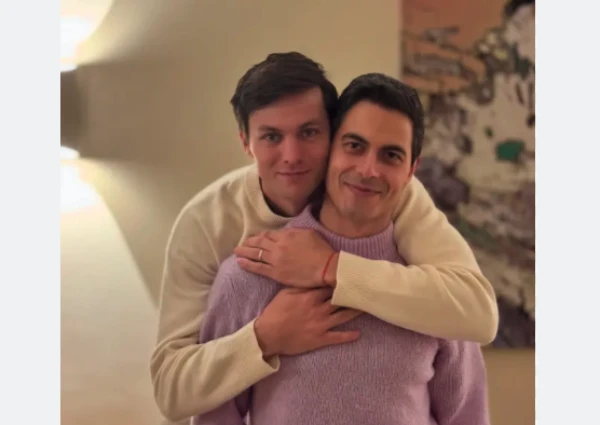 Изображение к статье: Роб Йеттен и его партнер, скриншот из соцсетей