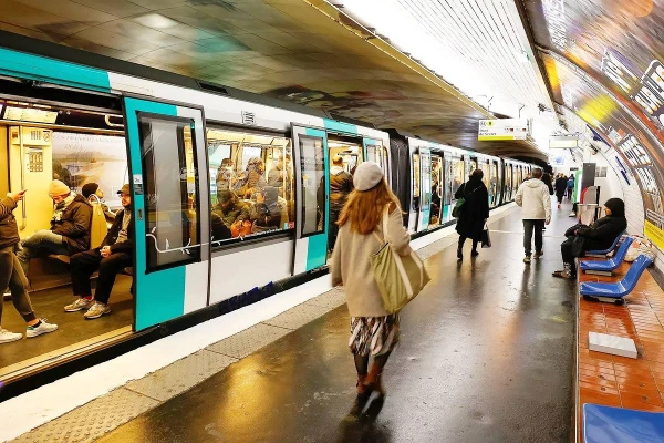 Изображение к статье: Подземные хищники жаждут напасть на беззащитных жертв.