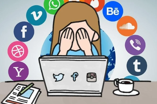 Изображение к статье: Социальные сети и мы: как онлайн-платформы влияют на жизнь, отношения и самооценку