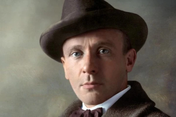 Изображение к статье: Михаил Афанасьевич во время Гражданской войны служил в разных армиях.