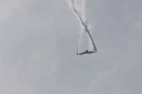 Изображение к статье: Азербайджан обратился к «братской стране» по поводу крушения самолета