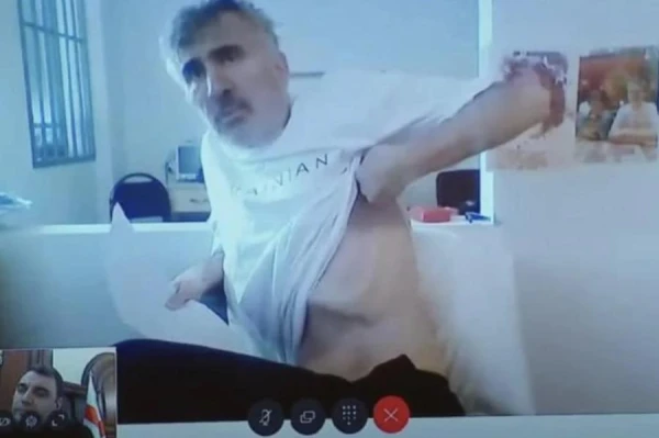 Изображение к статье: Михаила Саакашвили вернули из больницы в тюрьму