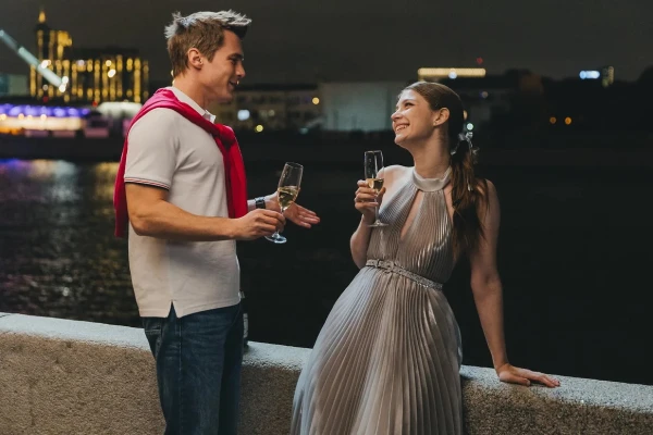 Изображение к статье: Слабое эхо «Москвы»: Рига не верит слезам российских эмигрантов