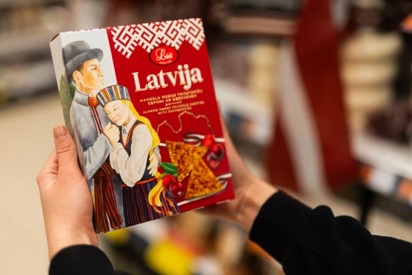 Изображение к статье: Пирожки со шпиком, Cielaviņa и салат Rasols!