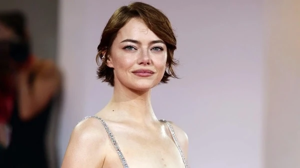 Изображение к статье: Личико Эммочки просто прелесть.