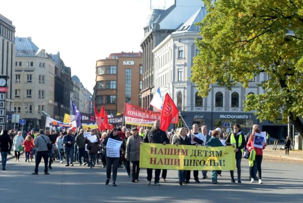 Изображение к статье: Хирург призывает радикально изменить подход к тому, как заставить русских любить Латвию
