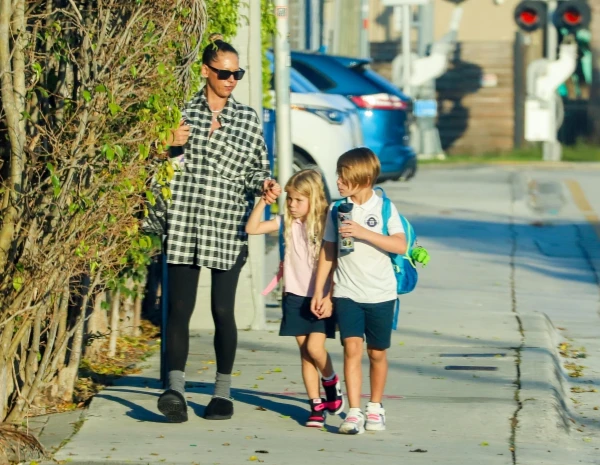 Изображение к статье: В большой семье опять ждут прибавления.