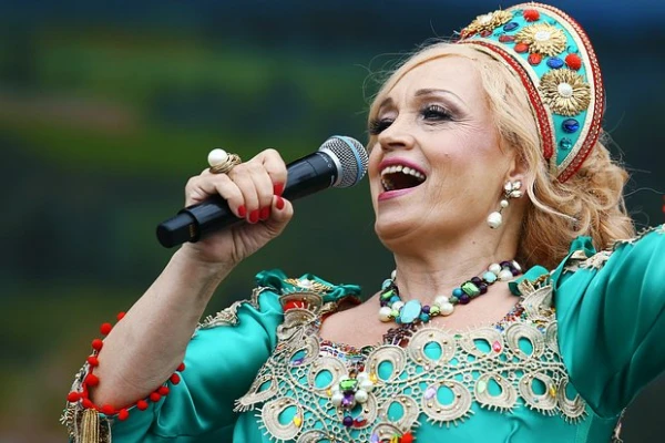 Изображение к статье: Творческую зрелость сопровождают соответственные гонорары.