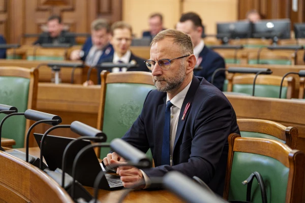 Изображение к статье: «Вы – дырка от бублика!»: депутаты Сейма несколько часов критиковали министра с тяжелым наследством