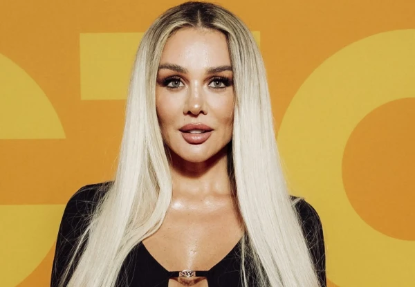 Изображение к статье: Очаровательная Анна.