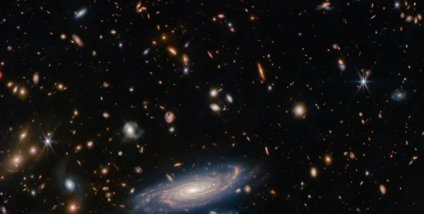 Изображение к статье: Астрономы наконец-то объяснили странную физику огромных призрачных структур в космосе