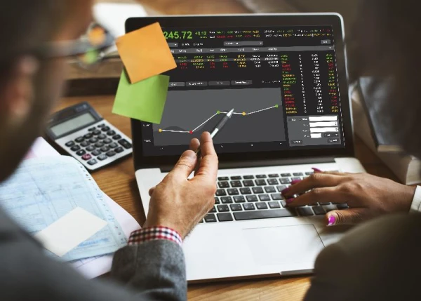 Изображение к статье: Эксперты, предсказавшие кризис 2008 года, предупреждают: надвигается нечто беспрецедентное