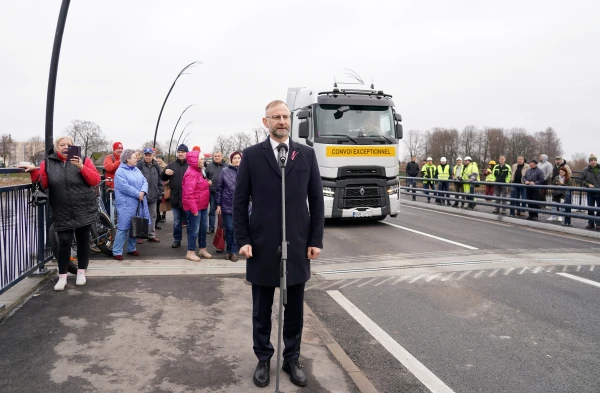 Изображение к статье: Атис Швинка в ноябре открыл Салацгривский мост.