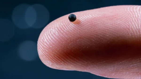 Изображение к статье: В Швейцарии создали крошечного робота-курьера для доставки лекарств по венам