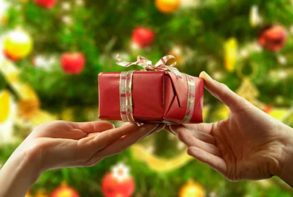 Изображение к статье: 8 запретных подарков: что не стоит дарить, чтобы не накликать неприятности