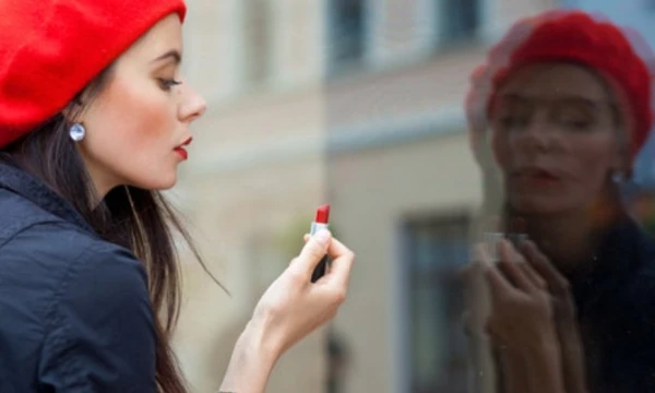 Изображение к статье: Как маленькая деталь превращает обычный образ в запоминающийся